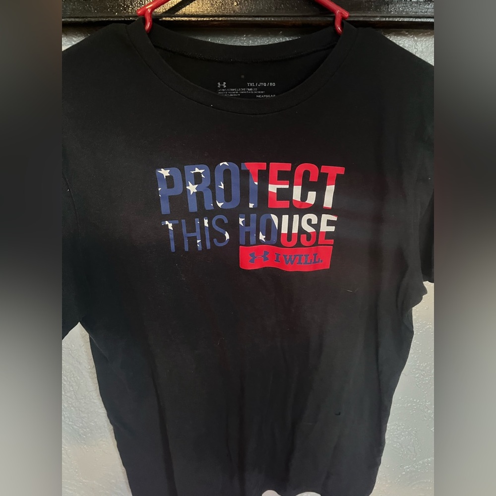 UA t-shirt YL